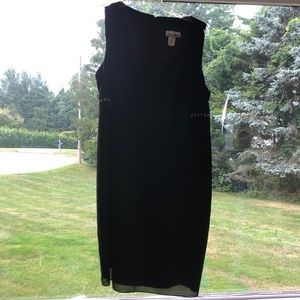 Black sleeveless cocktail dress